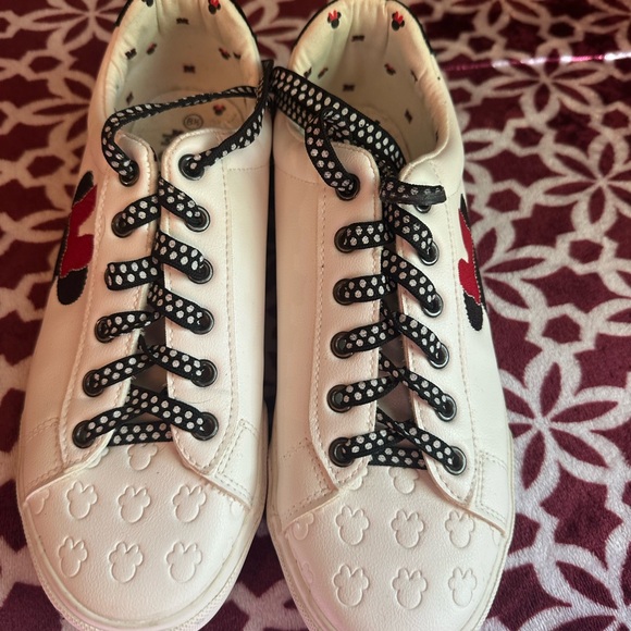 #67 Disney Mini Mouse Sneakers - Picture 3 of 10